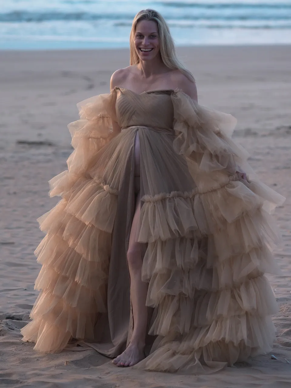 Maternity Photoshoot Dresses - Layered Mocha Tulle Dress - RENTAL