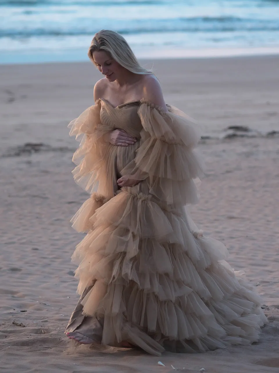 Maternity Photoshoot Dresses - Layered Mocha Tulle Dress - RENTAL