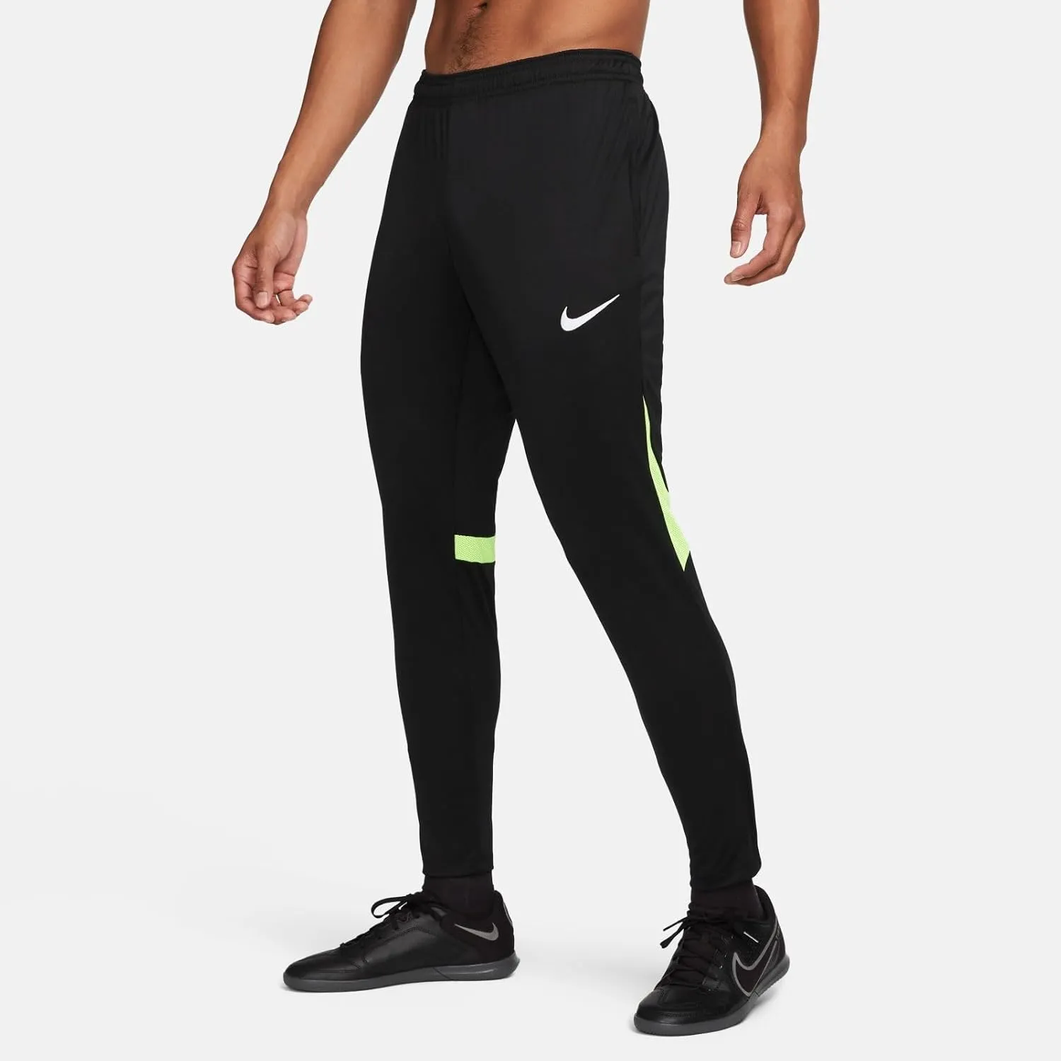 Nike Men's Sport