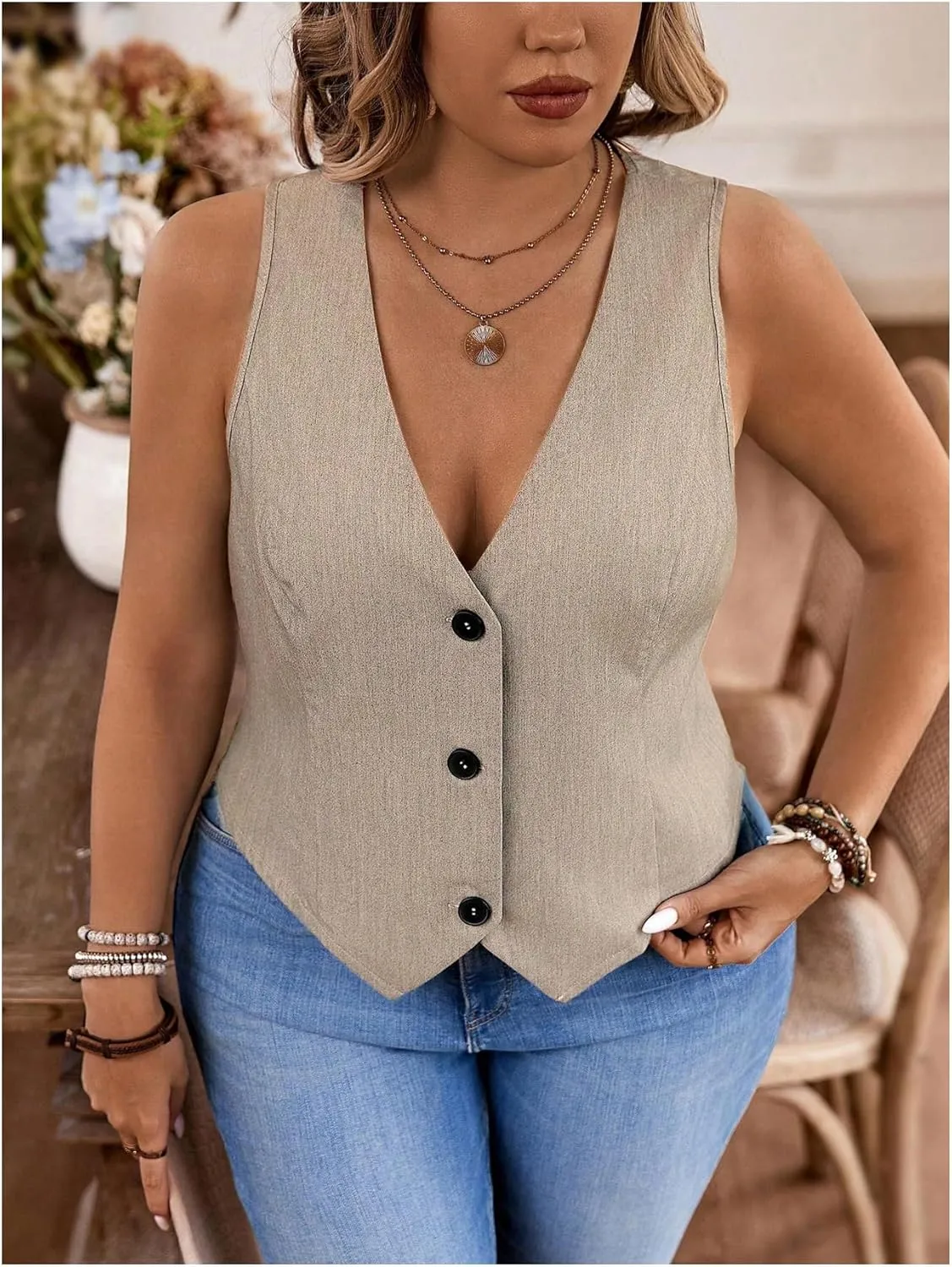 SOLY HUX Women's Plus Size Button Up Suit Vest Blazer V Neck Sleeveless Waistcoat